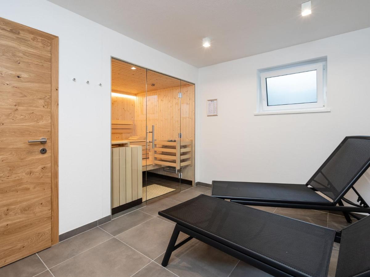 Semi Detached Chalet In M Hlbach With Sauna Mühlbach am Hochkönig Exteriör bild